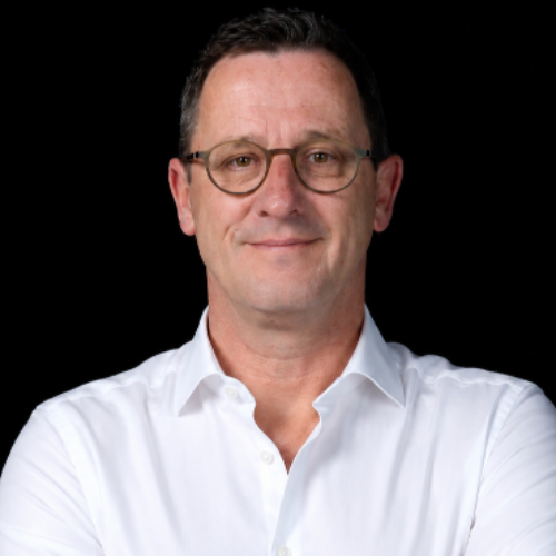 Portret van Kees van Iwaarden